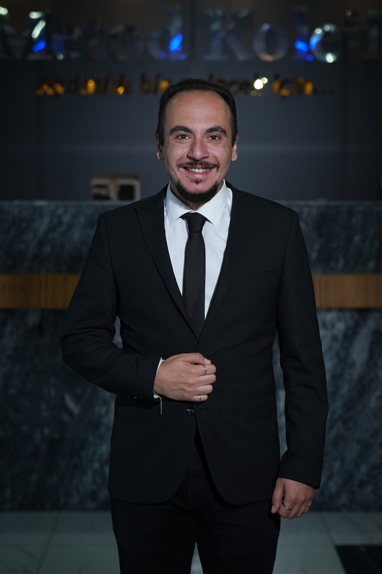 BERK TANRIYAKUL İNGİLİZCE ZÜMRE BAŞKANI ORTAOKUL