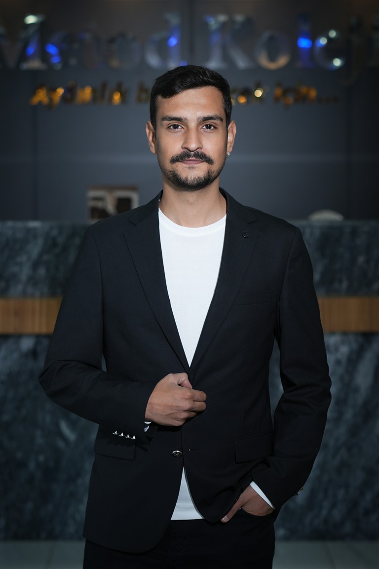 HAKAN ŞİMŞEK İNGİLİZCE ÖĞRETMENİ