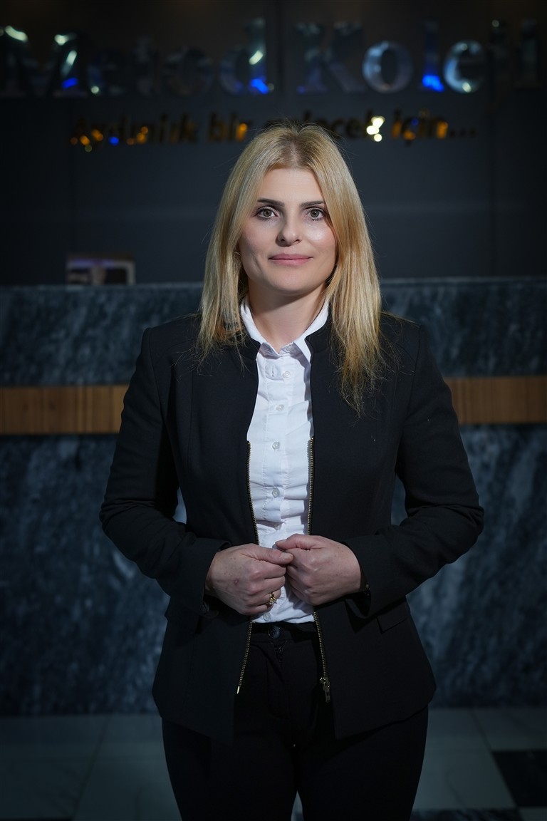 NEŞE AKGÜN SINIF ÖĞRETMENİ