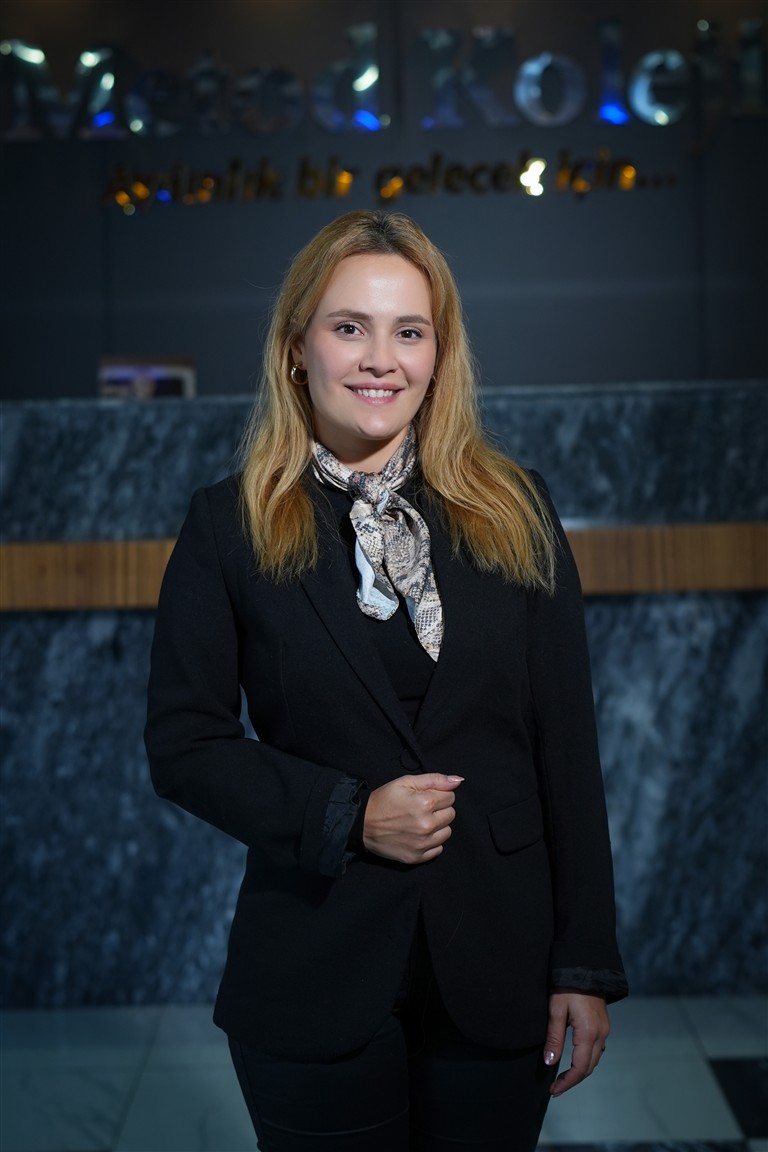 SAHRA KESKİN ANASINIFI ÖĞRETMENİ