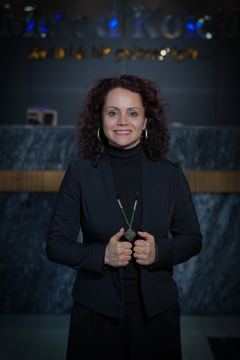 ZİŞAN YENER CAM İLKOKUL KOORDİNATÖRÜ SINIF ÖĞRETMENİ